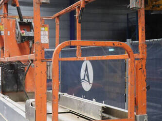 2007-jlg-2030es-1491476-49245653