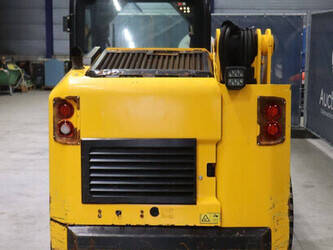 2015-jcb-robot-155-49245665