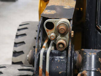 2015-jcb-robot-155-49245671