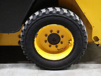 2015-jcb-robot-155-49245676