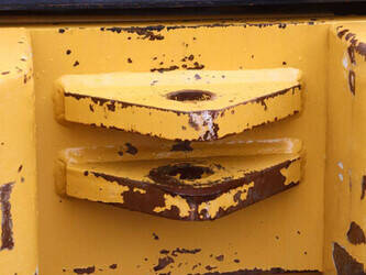 caterpillar-930g-1491479-49245763