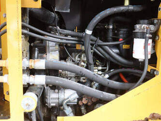 caterpillar-930g-1491479-49245766