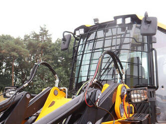 2018-jcb-437wht-t4f-49245875