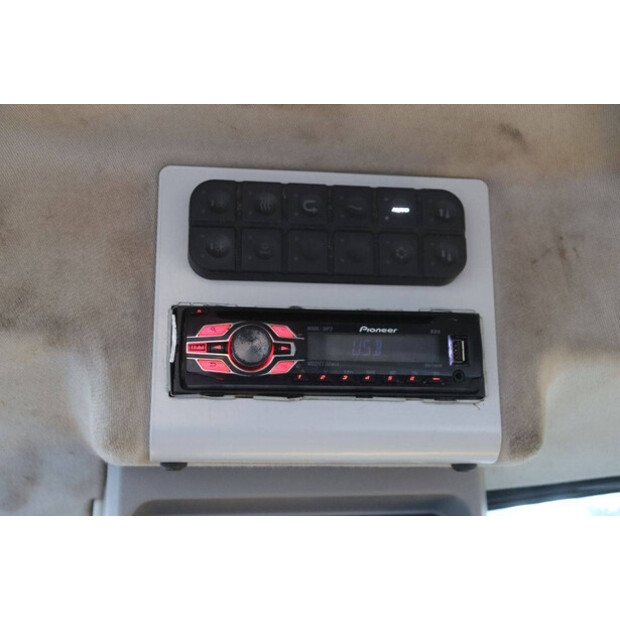 2018 جيه سي بي 437WHT T4F-49245896