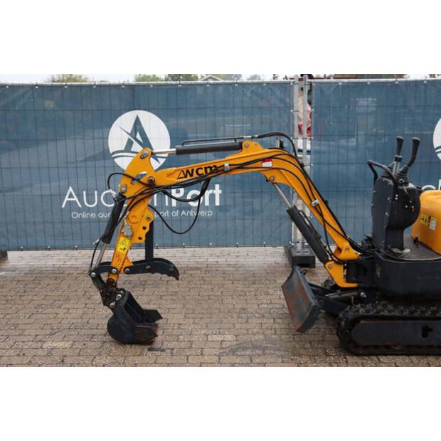 2022 WCM LT10S-49246423