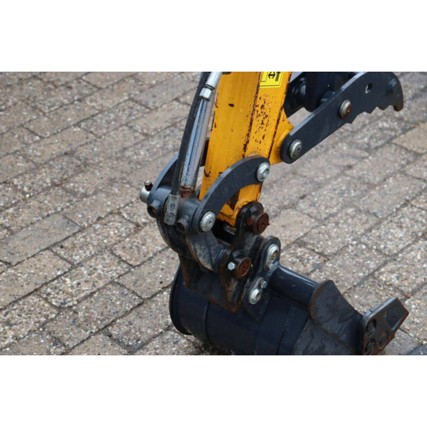 2022 WCM LT10S-49246432