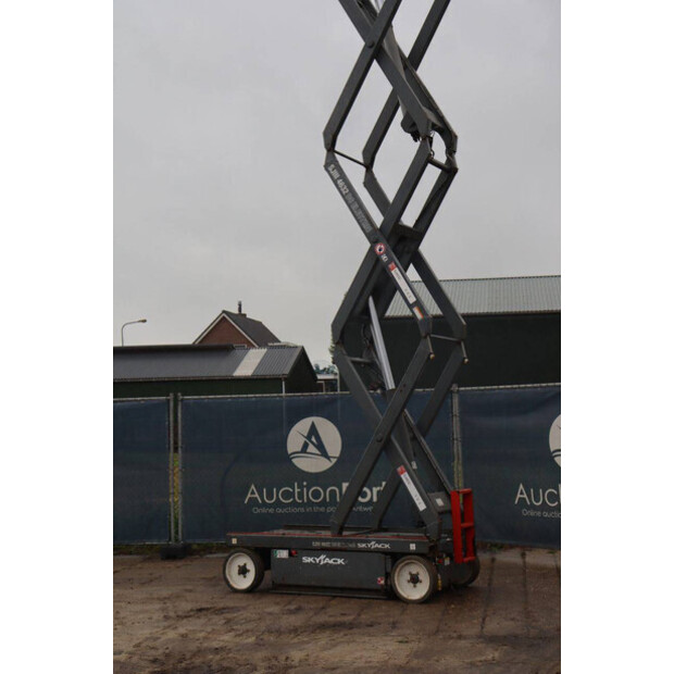2013 SkyJack SJ-4632-49246531