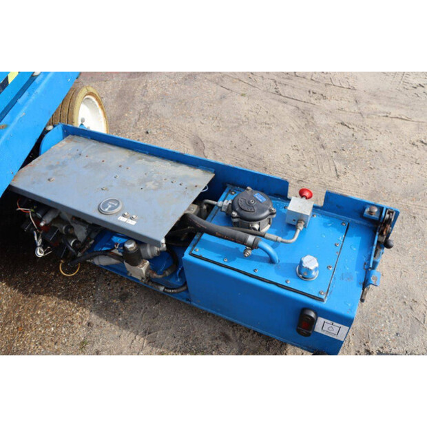 2012 SkyJack SJ-4632-49246545