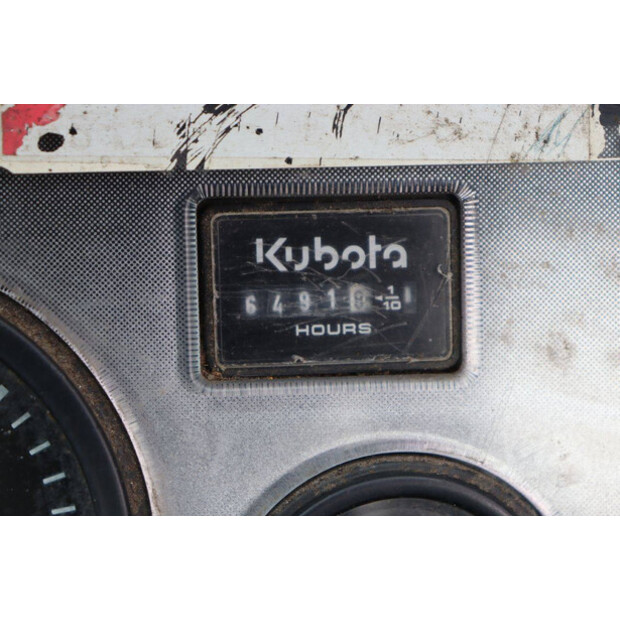 KUBOTA RTV900-49247020