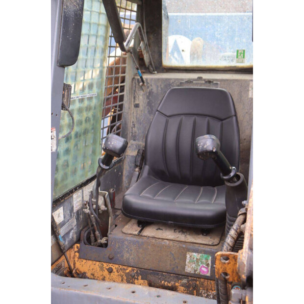 2009 CASE LS7-49247049