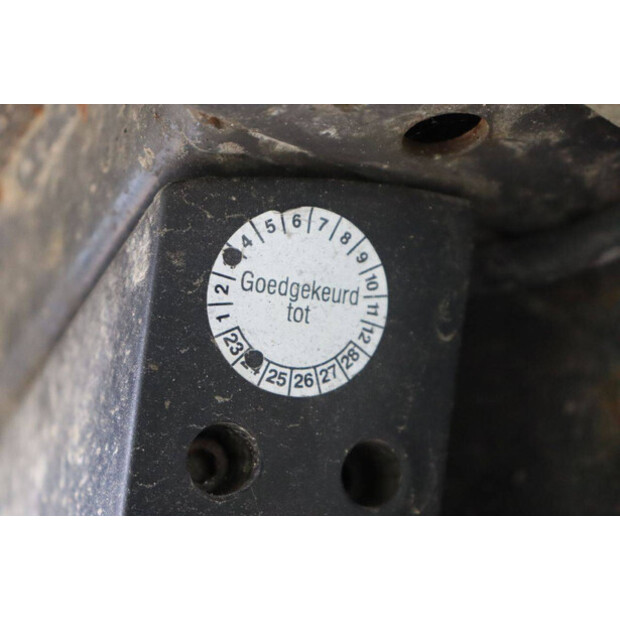 2009 CASE LS7-49247057