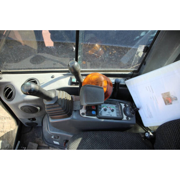 2017 يوروكوماتش ES 18 ZT-49247222