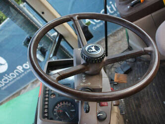 john-deere-6610-1491527-49247284