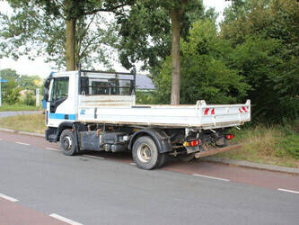 2018-iveco-eurocargo-80-210-49247292