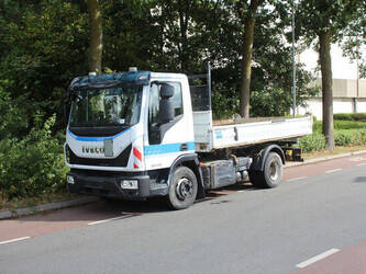 2018-iveco-eurocargo-80-210-49247297