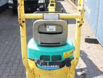 2011-yanmar-sv08-1-1491529-49247342