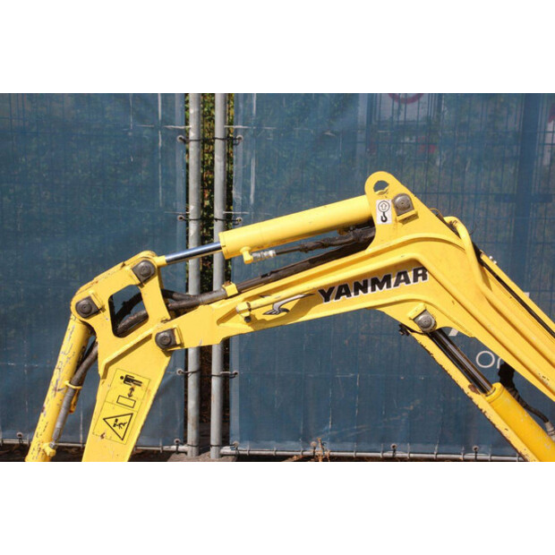 2011 YANMAR SV08-1-49247349