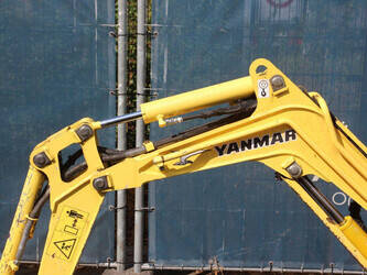 2011-yanmar-sv08-1-1491529-49247349