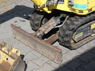 2011-yanmar-sv08-1-1491529-49247351