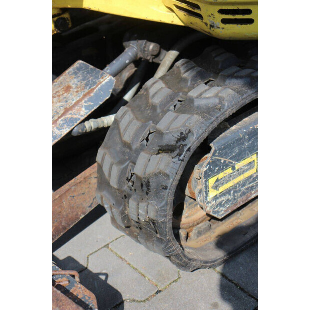 2011 YANMAR SV08-1-49247359