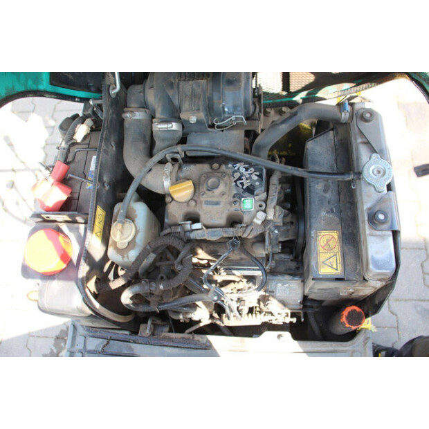 2011 YANMAR SV08-1-49247360