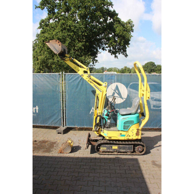 2011 YANMAR SV08-1-49247367