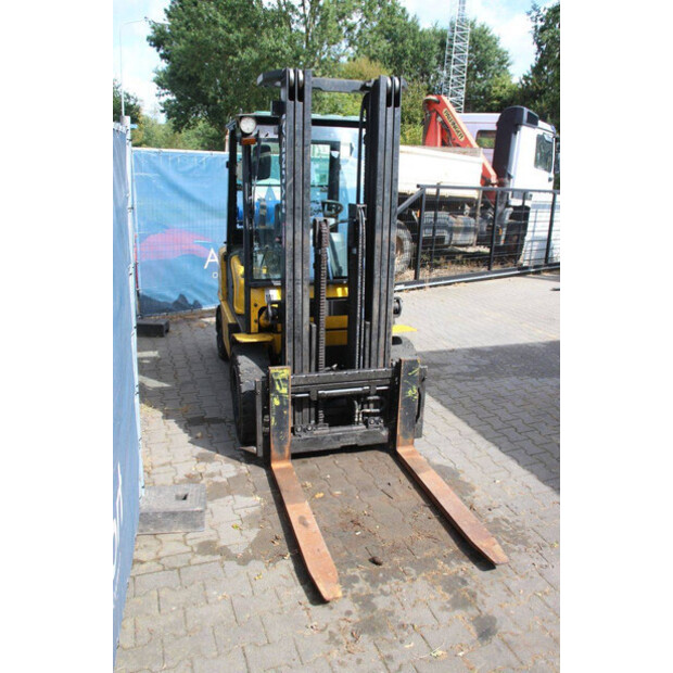 2012 Hyundai 33L-7A-49247456