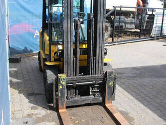 2012-hyundai-33l-7a-49247456