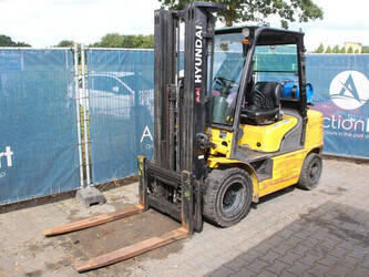 2012-hyundai-33l-7a-49247458