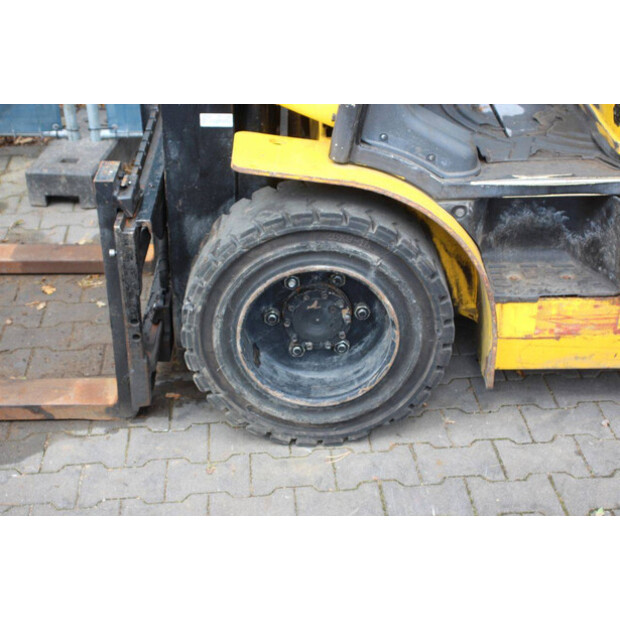 2012 Hyundai 33L-7A-49247465