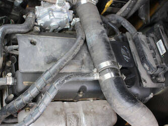 2012-hyundai-33l-7a-49247468