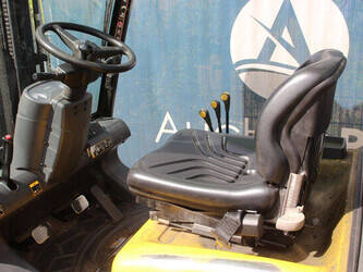 2012-hyundai-33l-7a-49247472