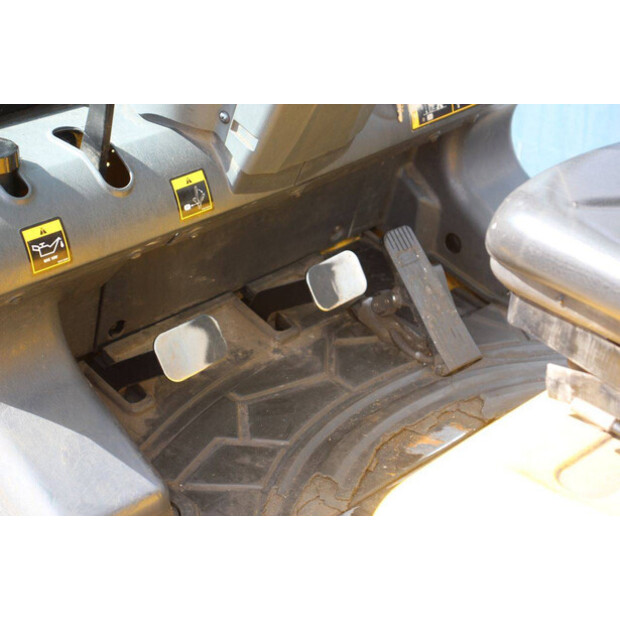 2012 Hyundai 33L-7A-49247473