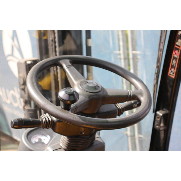 2012 Hyundai 33L-7A-49247474