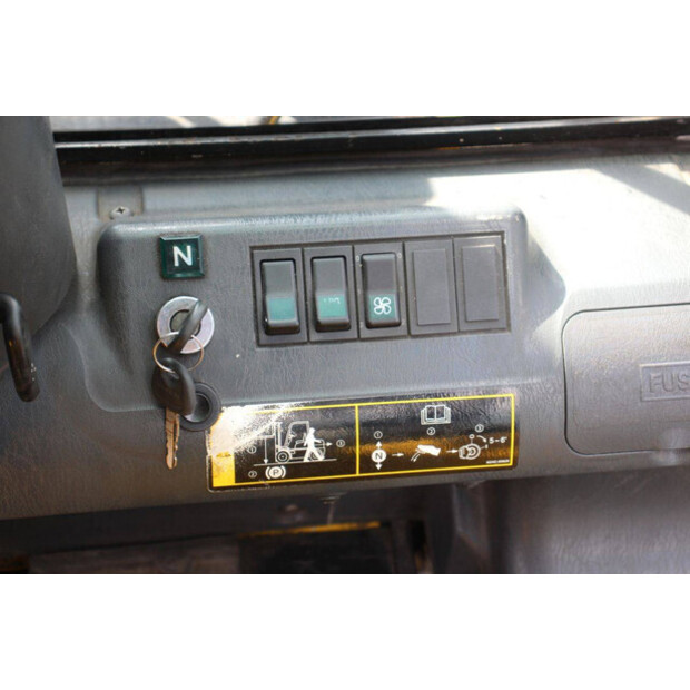 2012 Hyundai 33L-7A-49247479