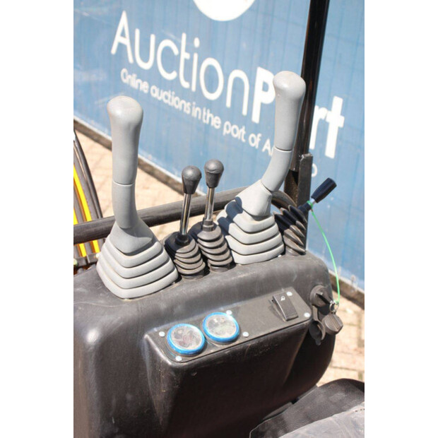 2025 JPC HT12-49247618