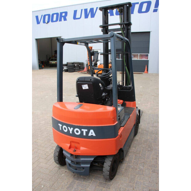2004 Toyota 7FBMF20-49247873