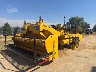 Image for BACKHOE LOADERS 2000 ETNYRE K