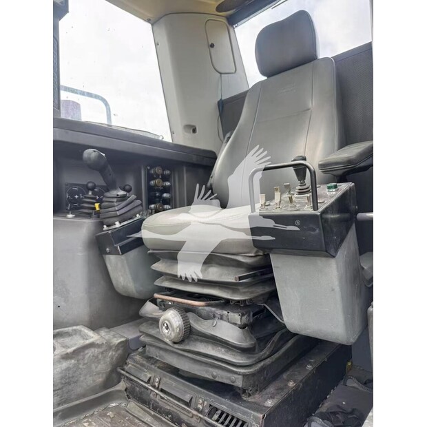 2013 اطلس كوبكو FLEXIROC T40-49251815