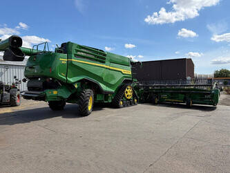 2022-john-deere-x9-1100-49252056