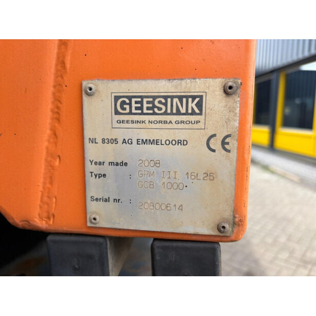 2008 Volvo FE-49252228