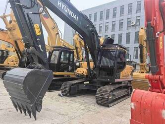 Image for EXCAVATORS 2024 Hyundai R220 for Sale in China