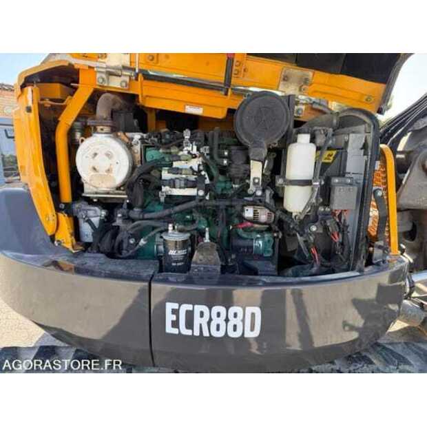 فولفو ECR88D-49252534