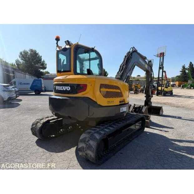 فولفو ECR88D-49252545