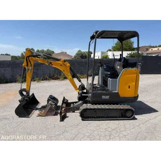 BOBCAT E16-49252657