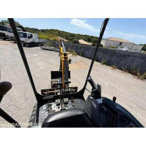 BOBCAT E16-49252660