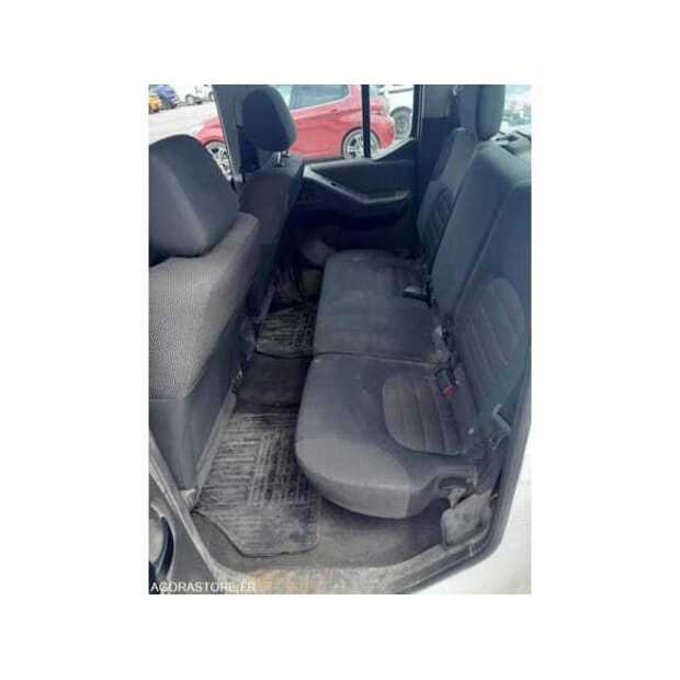 2012 NISSAN NAVARA-49252690