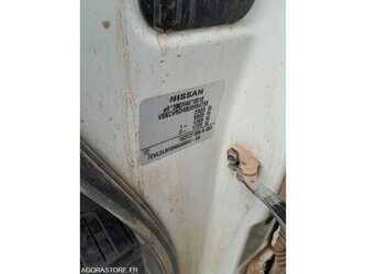 2012-nissan-navara-1491665-49252697