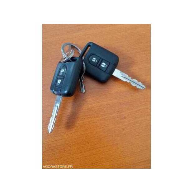 2012 NISSAN NAVARA-49252698
