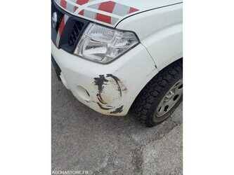 2012-nissan-navara-1491665-49252700